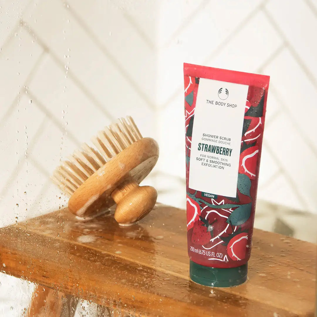 Producto para el cuidado de la piel con aroma a fresa
