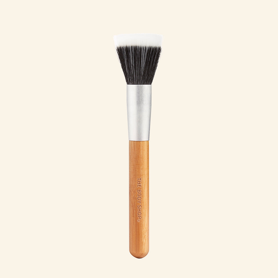 Brocha para base de maquillaje Fresh Nude (7497826205867) (8202594353323)